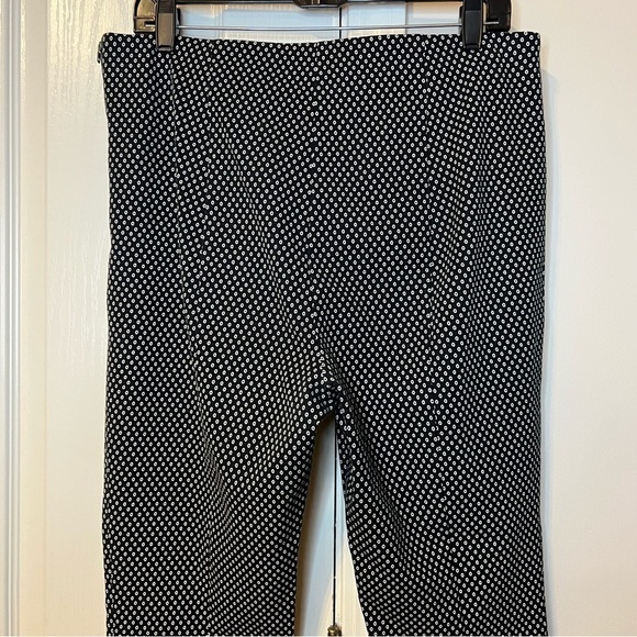Anthropologie The Essential Slim Pants Trouser Black White Circle Pattern Sz 12 - Picture 9 of 16